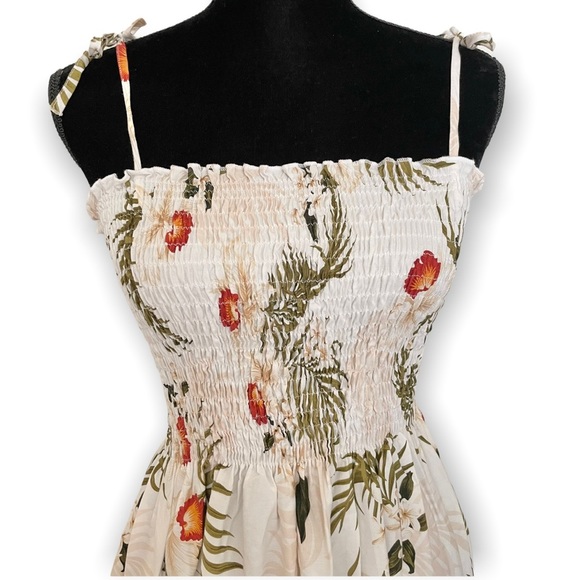 MD Fashion womens Hawaiian floral smocked maxi dress cream size Large beach pool - Picture 5 of 10